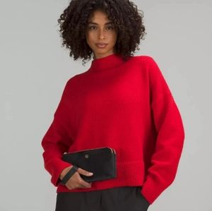 LULULEMON Curved Wristlet "NYLON"